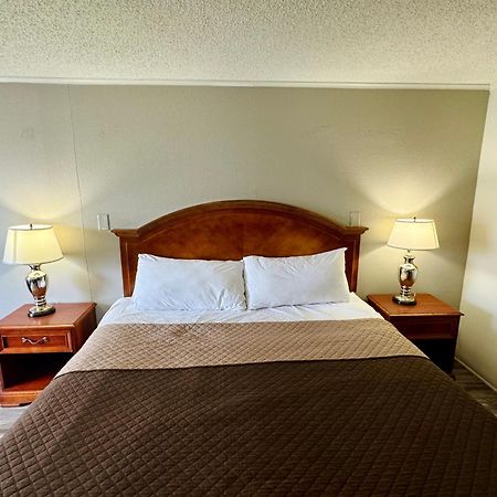 Knights Inn Bridgeport Frankenmuth Zewnętrze zdjęcie