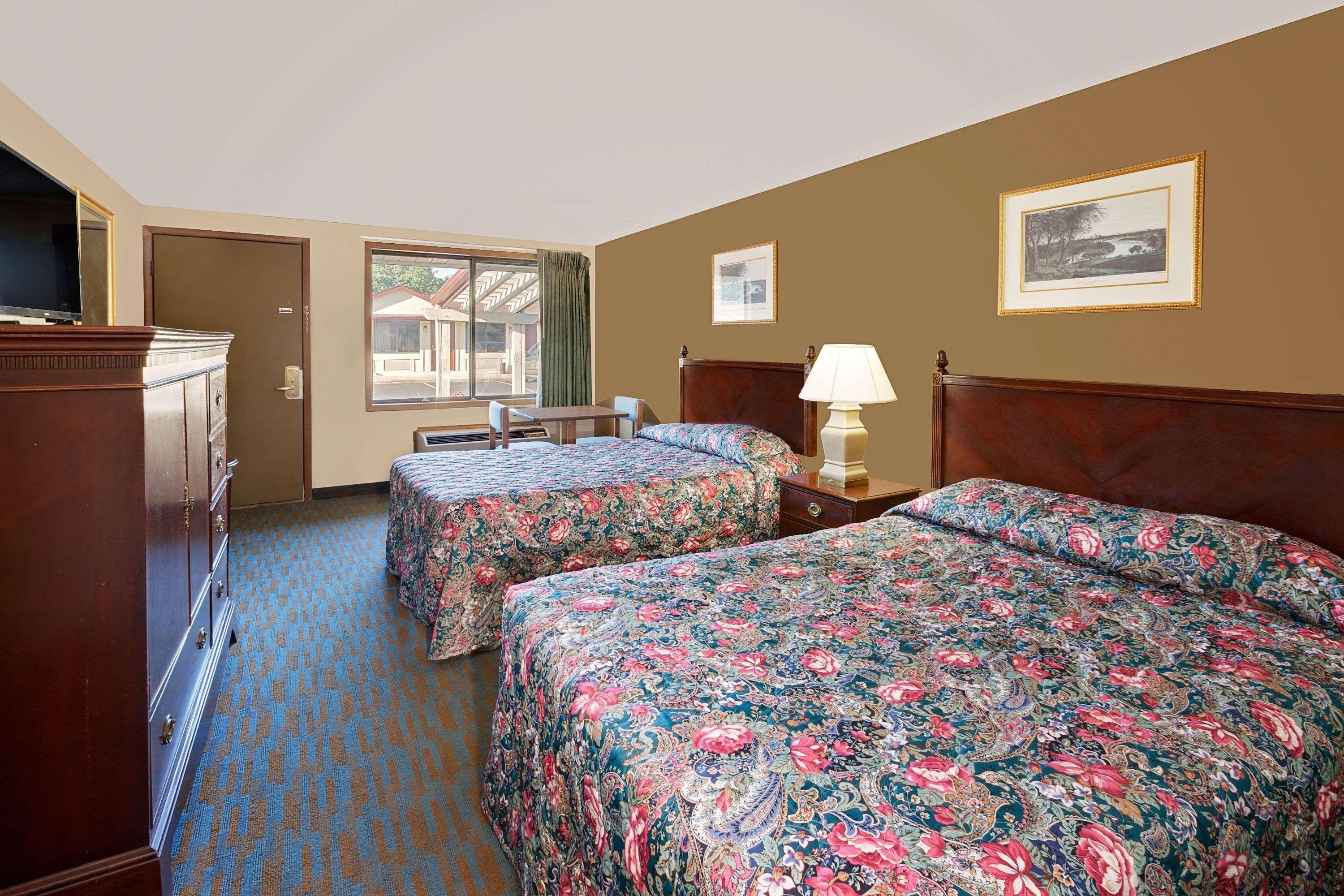 Knights Inn Bridgeport Frankenmuth Zewnętrze zdjęcie